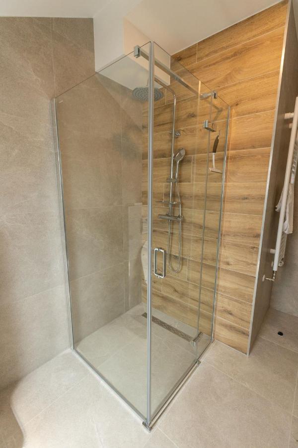 Rooms & Apartment Perak Kutjevo Exterior photo