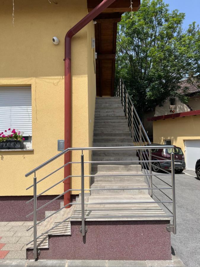 Rooms & Apartment Perak Kutjevo Exterior photo